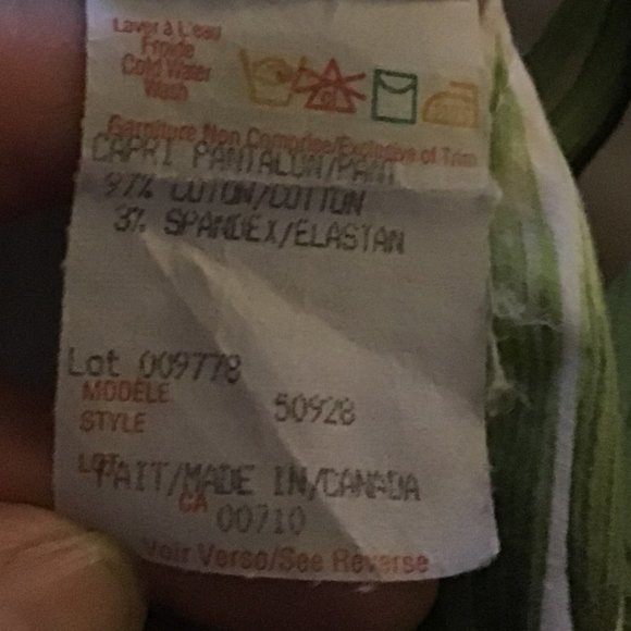 JOSEPH Ribkoff Trends Tropical Floral Print Capri Pants - Picture 9 of 9